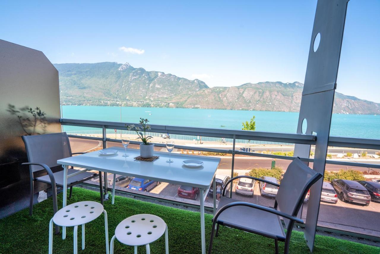 Cabana & Fenetre Sur Lac - Terrasse & Parking Tresserve Luaran gambar